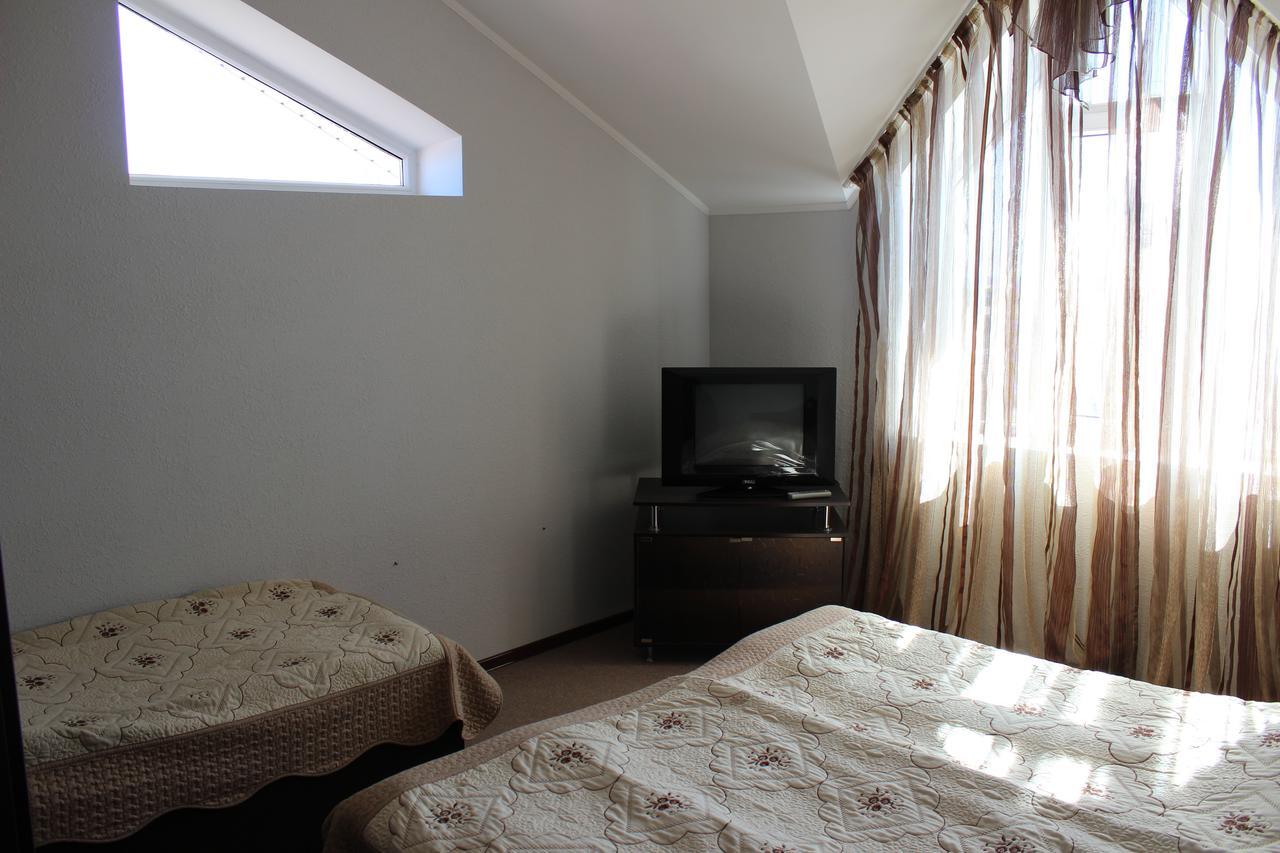 Zlata Inn Tamchy Cameră foto