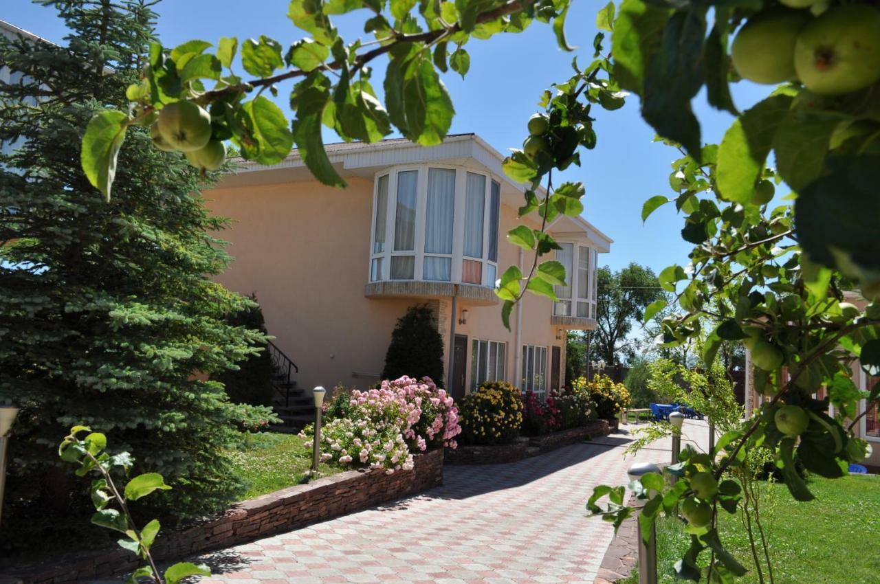 Zlata Inn Tamchy Exterior foto